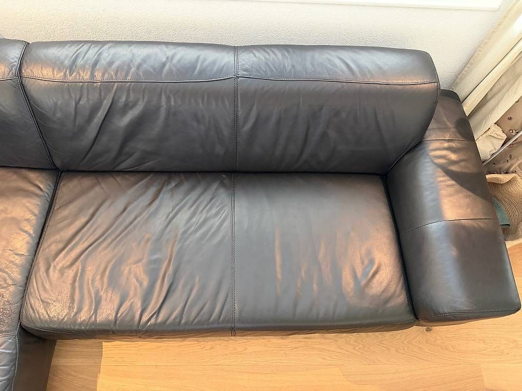 Pfister Divani: Möbel Pfister Ecksofa 260 x 220 cm aus schwarzem Echtleder – Usato da Oberriet SG venduto da rob_xt6v 1