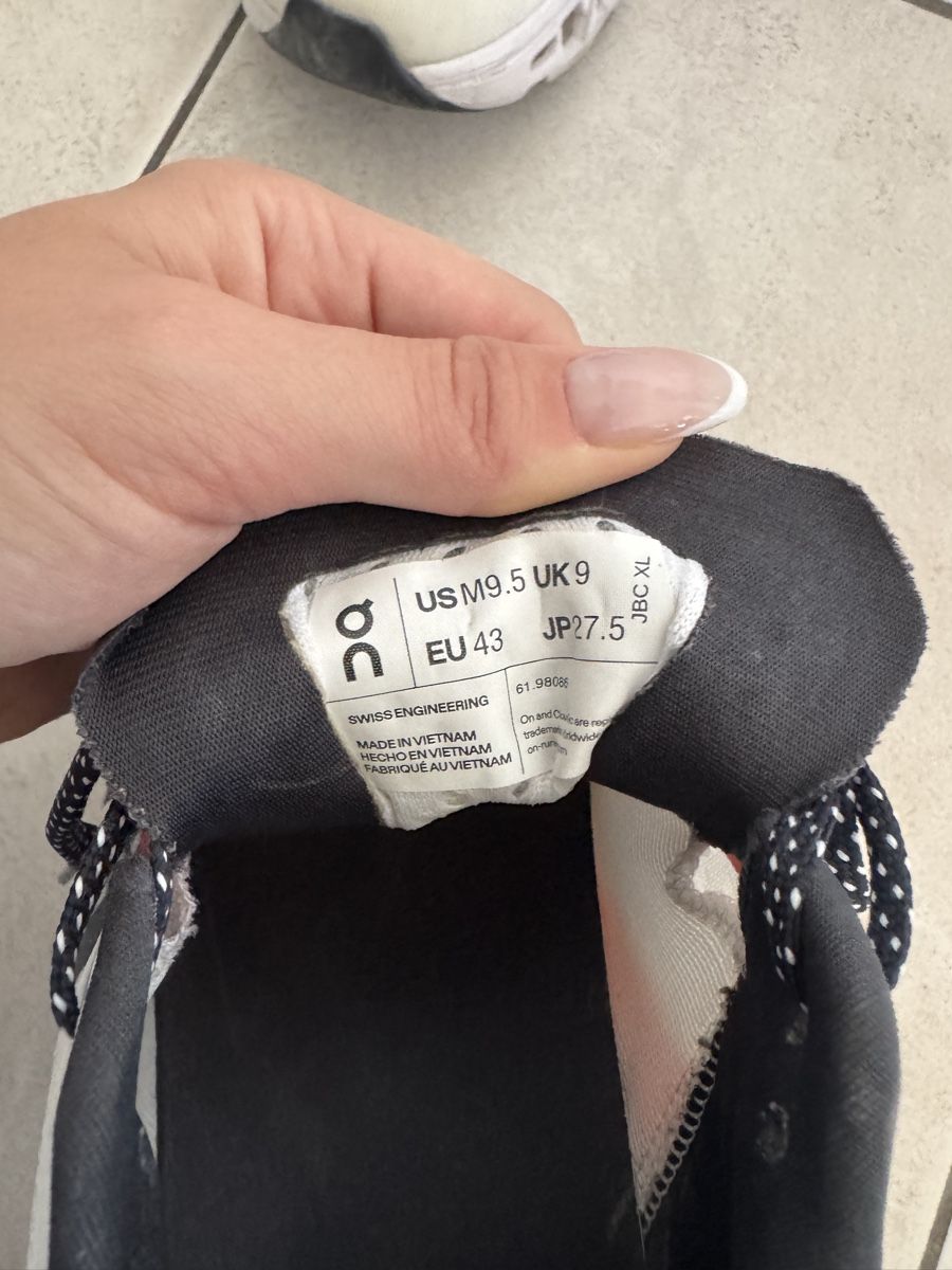 On Scarpe da uomo: On Cloudmonster, Grösse 43 – Nuovo (secondo la descrizione) da Teufen AR venduto da chi_h55m 4