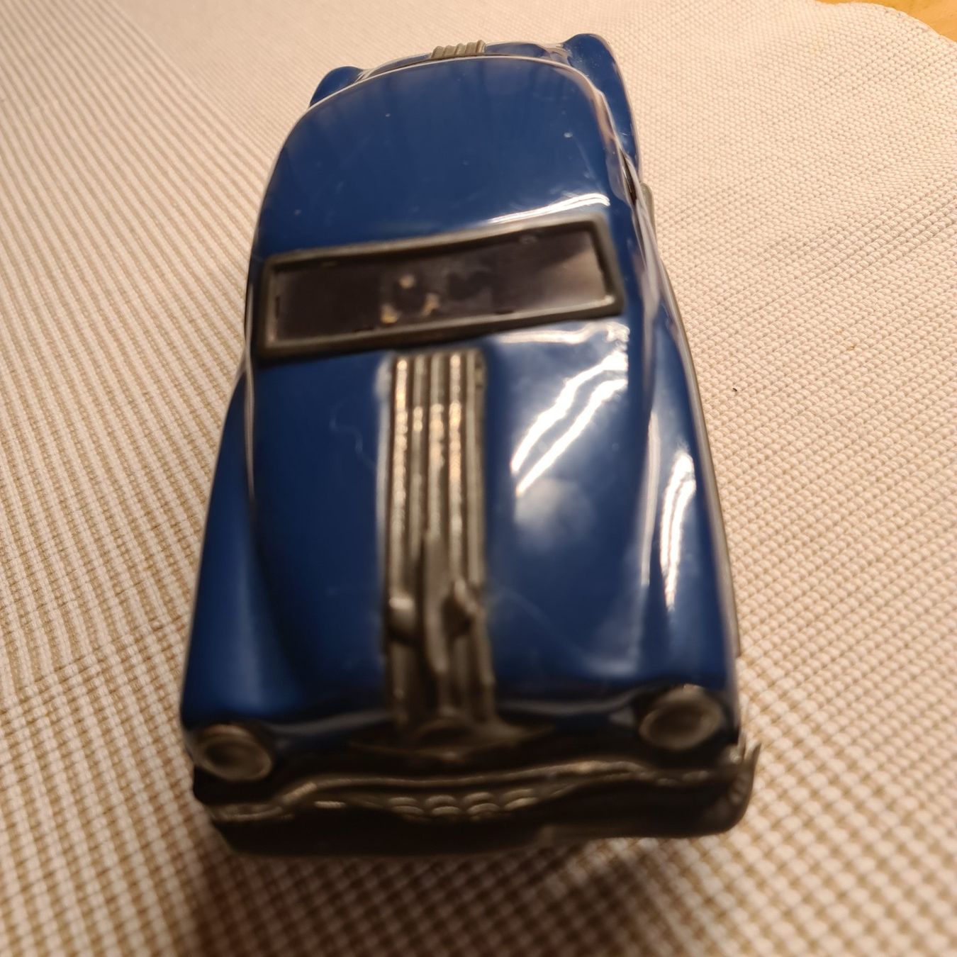 Modellini d'auto: Antikes Blechspielzeugauto mit Schwungrad – Usato da Hütten venduto da Edeli5 2