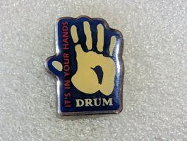 Ansteckpin 99: Drum