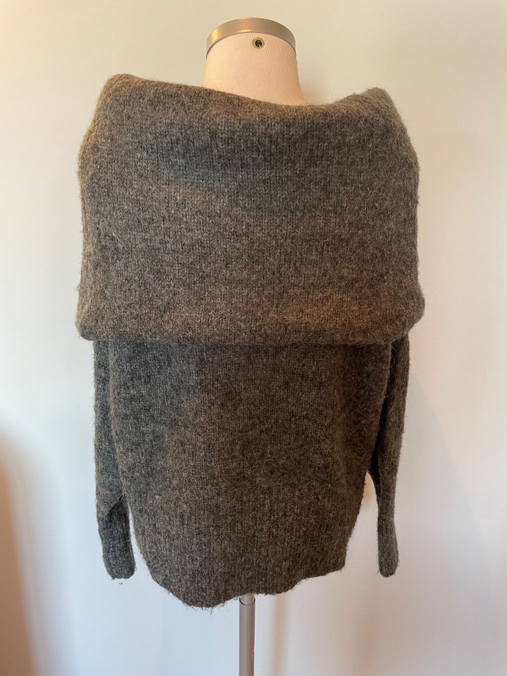 H&M Maglioni & Felpe: Rollkragenpullover Gr. M, neu – Nuovo e nell'imballaggio originale da Neunkirch venduto da autoscooter57 3