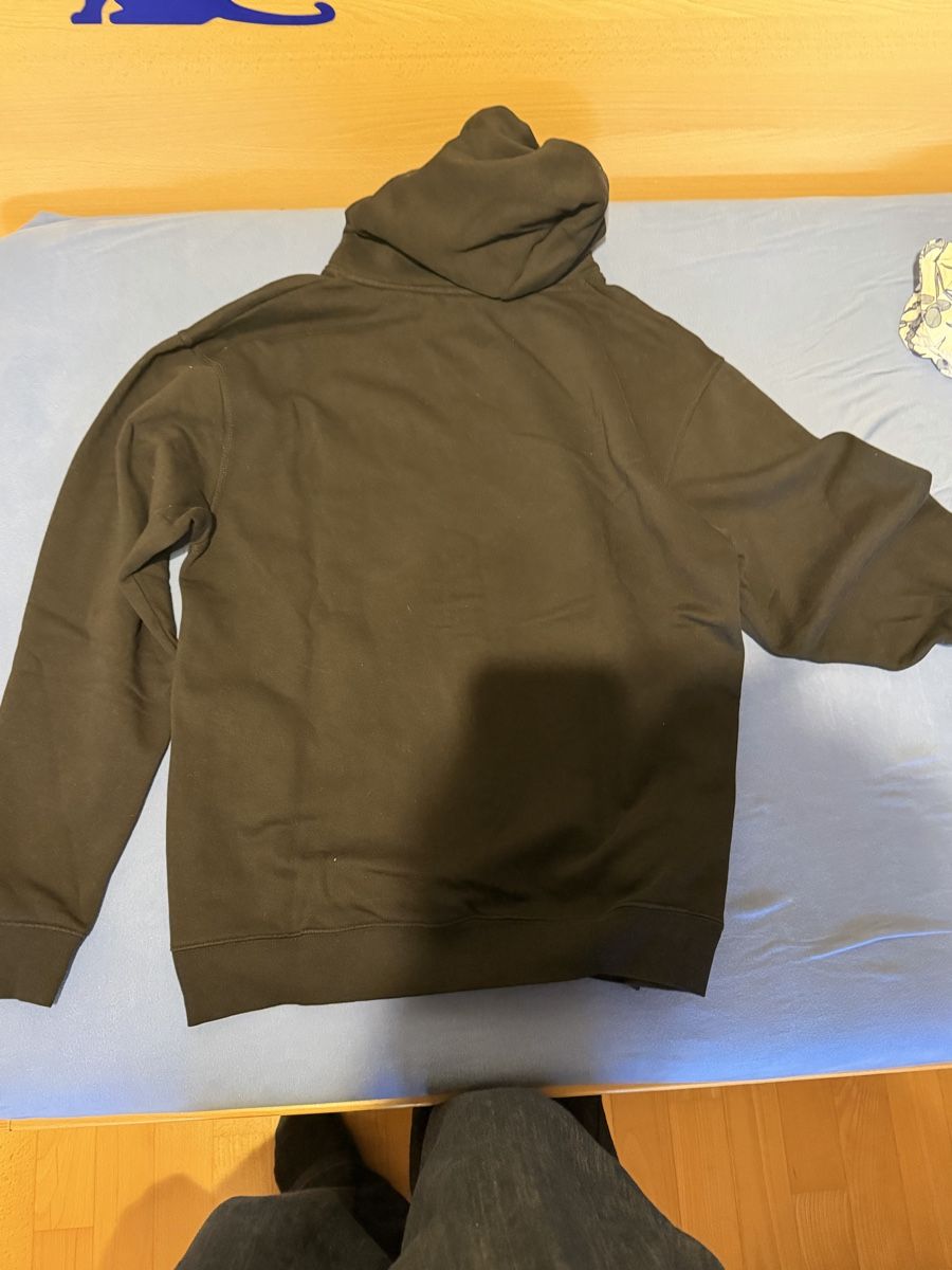 Pullover & Sweatshirts: Set of two black hoodies – Neu (gemäss Beschreibung) aus Ascona von GioeleS 3