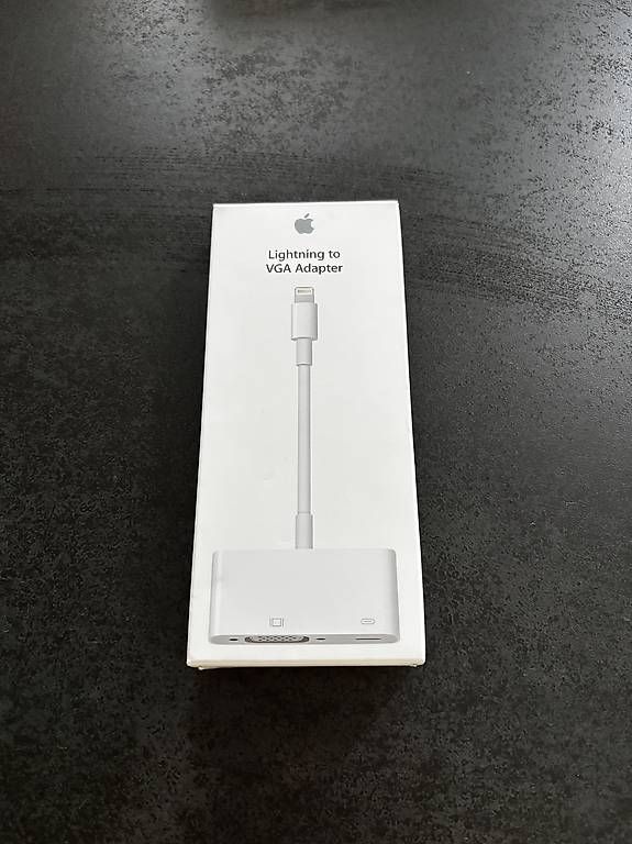 Unità & Adattatore: Apple Lightening auf VGA Adapter  – Usato da Basel venduto da sab_6wfg 1