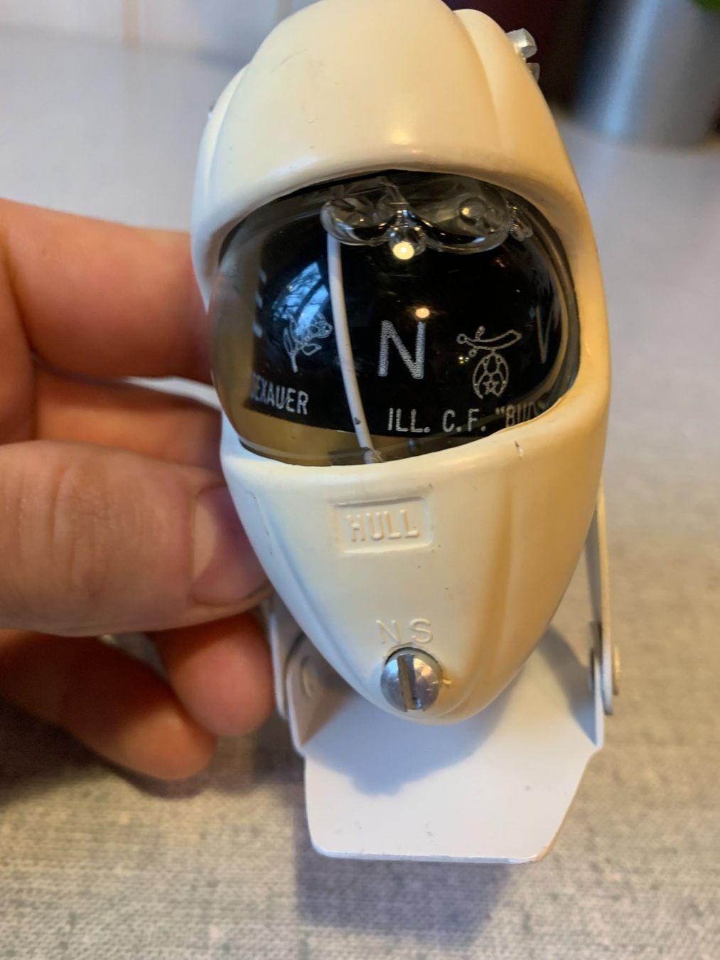 GPS & Messgeräte: Hull #700 Vintage NOS Kompass w. AirWay Oldtimer Auto & Boot – Gebraucht aus Mühledorf SO von Neotech320 7
