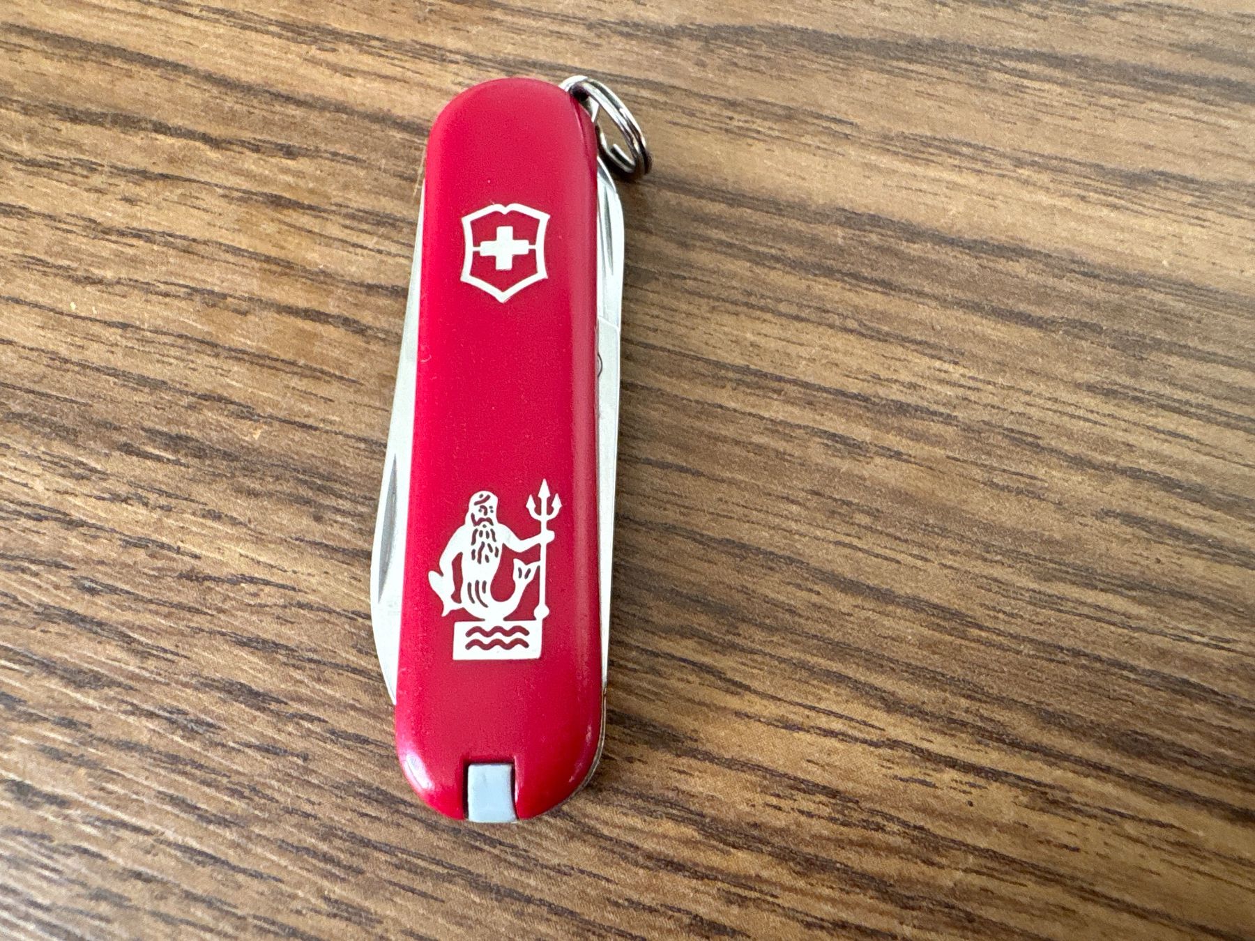 Victorinox Coltelli tascabile: VICTORINOX - Classic - Sackmesser - Sternzeichen Wassermann – Usato da Andwil SG venduto da Rainboli 8