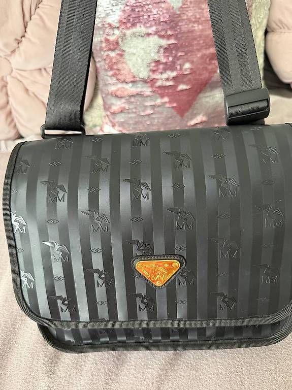 Maison Mollerus Borse: MAISON MOLLERUS MESSENGER LAPTOP TASCHE – Usato da Zürich venduto da bil_s7tp 4