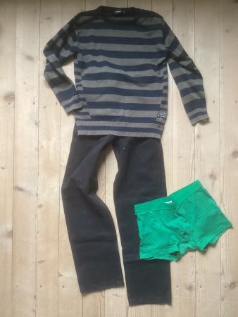 Jungen Kleiderpaket Gr.140, ideal für Übergangszeit