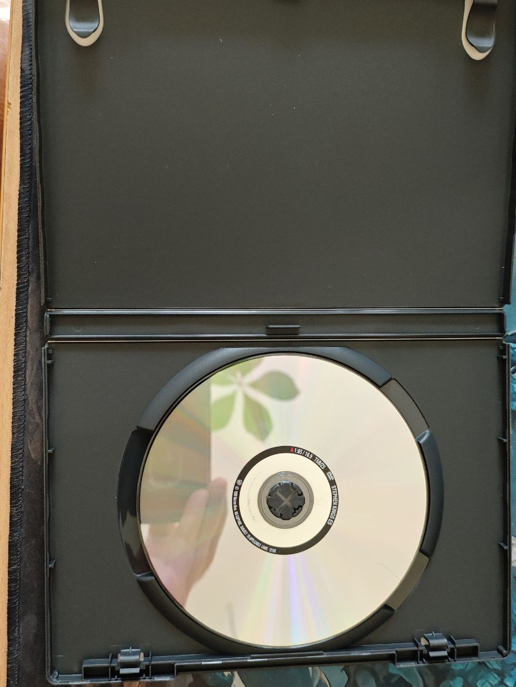 Alle DVDs: Stephen Kings ES  – Gebraucht aus Laufenburg von grossrto 2