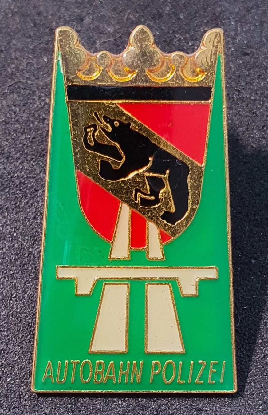 Placchette & Badge: U657 - Pin Autobahn Polizei Bern – Usato da Reinach BL venduto da Boston-Verkauf