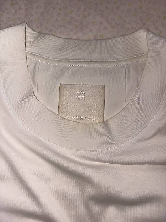 Pulls & Sweat-shirts: Givenchy Longsleeve – D'occasion à Obergerlafingen par raj_5njg 2