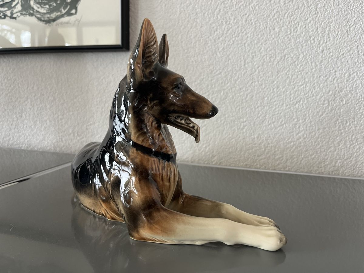 Figuren: Schäferhund Porzellan gemarkt – Gebraucht aus Bellach von 2ndBox 2