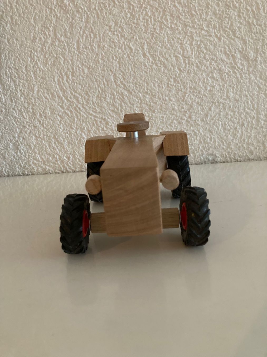Giocattoli: Traktor aus Holz, Handarbeit, – Nuovo (secondo la descrizione) da Rotkreuz venduto da Holzarbeit 3