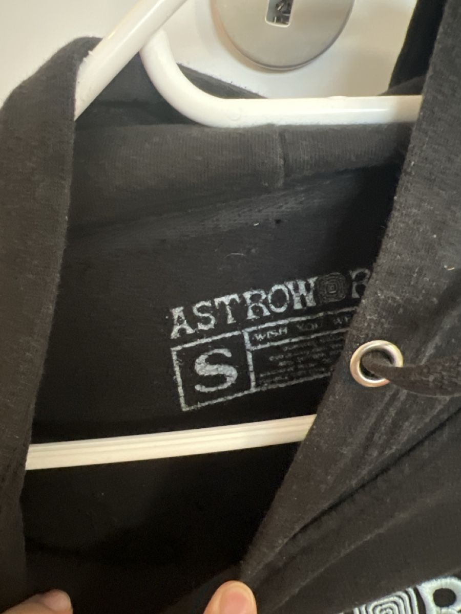 Maglioni & Felpe: Travis scott astroworld hoodie grösse S – Usato da Feldbrunnen venduto da soon-nam 1