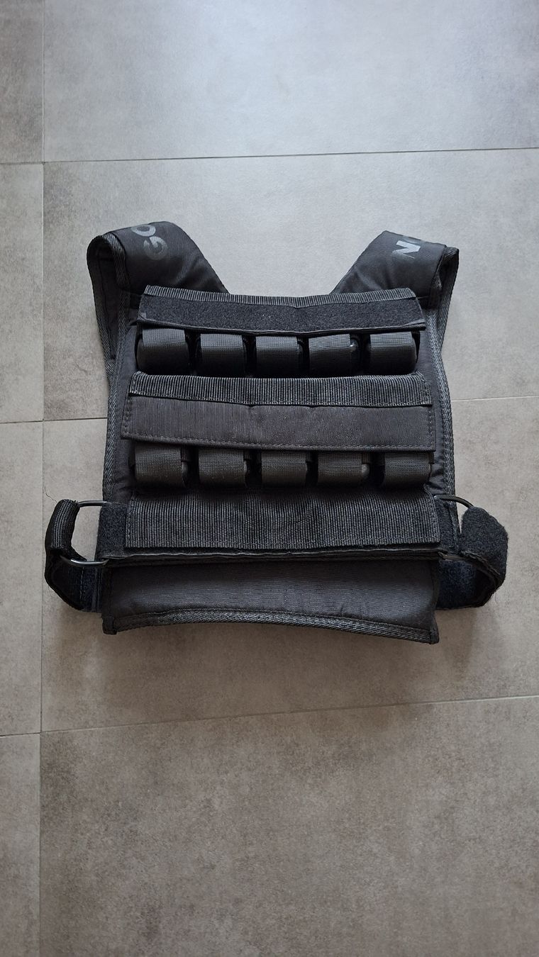 Hanteln & Gewichte: Gewichtsweste Gornation 20kg – Neu (gemäss Beschreibung) aus Kreuzlingen von mic_m695