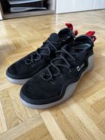 Chaussures/basket Christian Louboutin 
