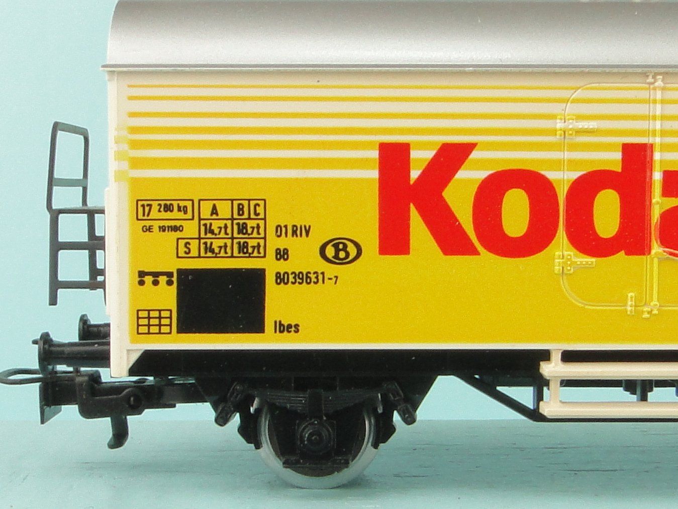 Märklin Modellini di ferrovie: Märklin H0 Kodak Video – Usato da Bülach venduto da cann11 2