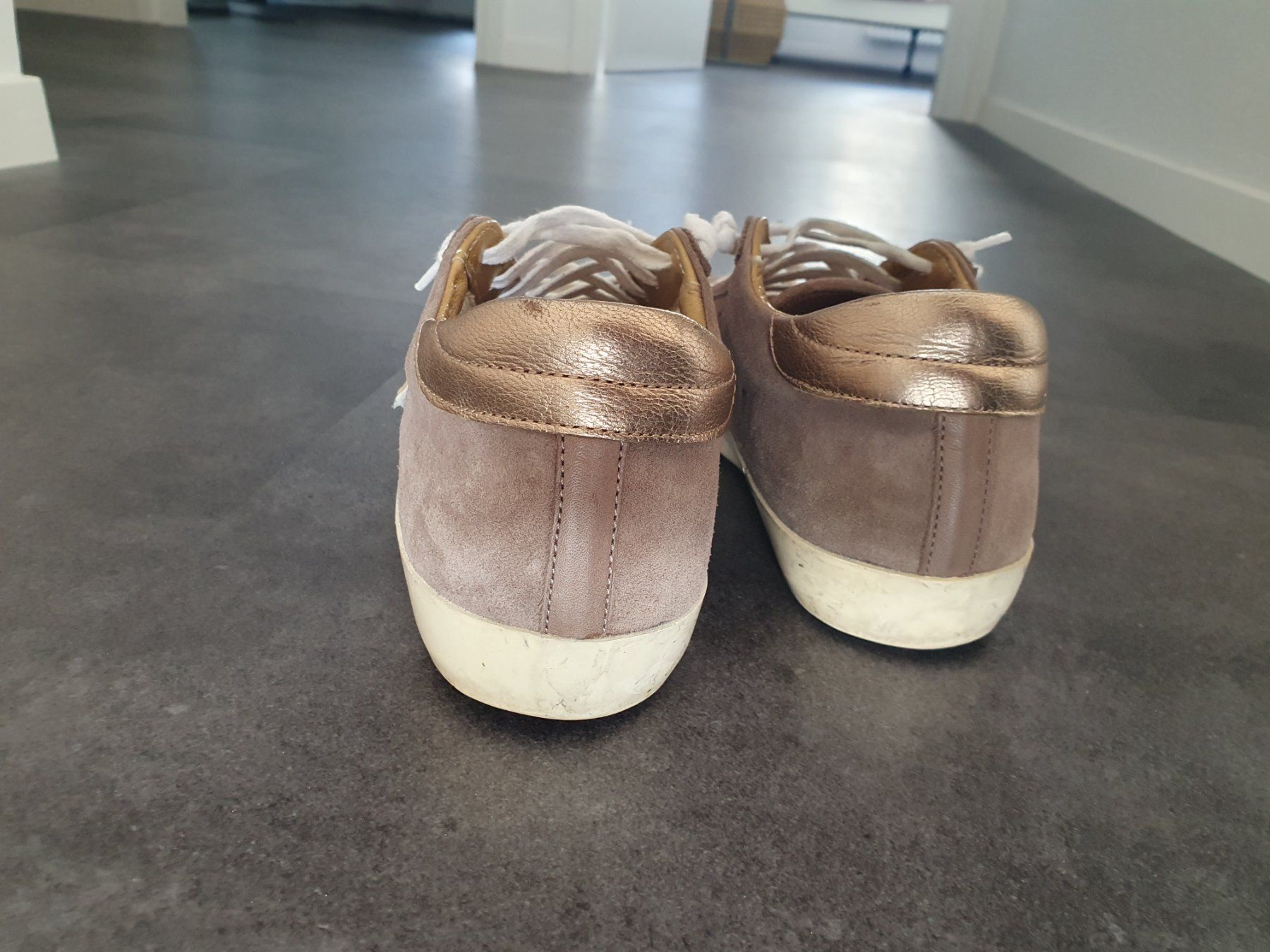 Damenschuhe: Philippe Model nr 38 – Gebraucht aus Losone von din_nj5v 2