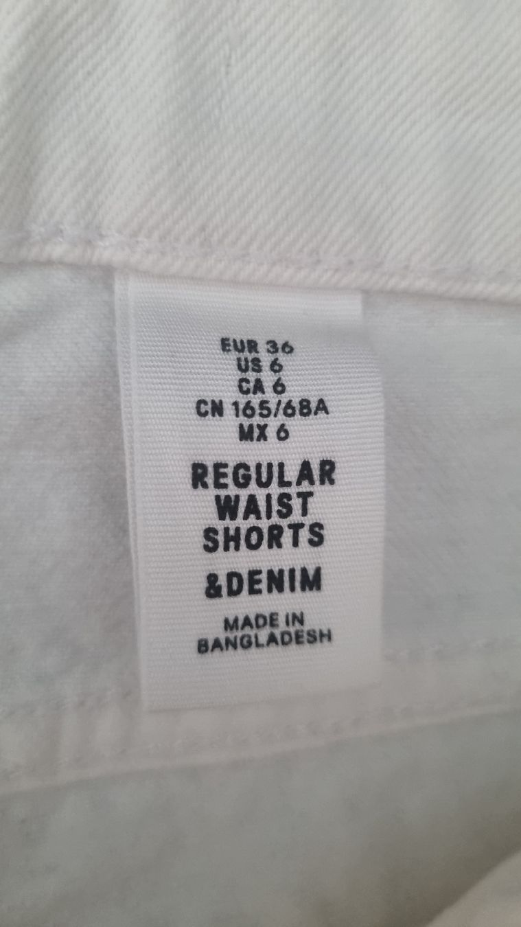 H&M Jeans: Damen Shorts weiss – Neu (gemäss Beschreibung) aus St. Gallen von Naomi290485 2