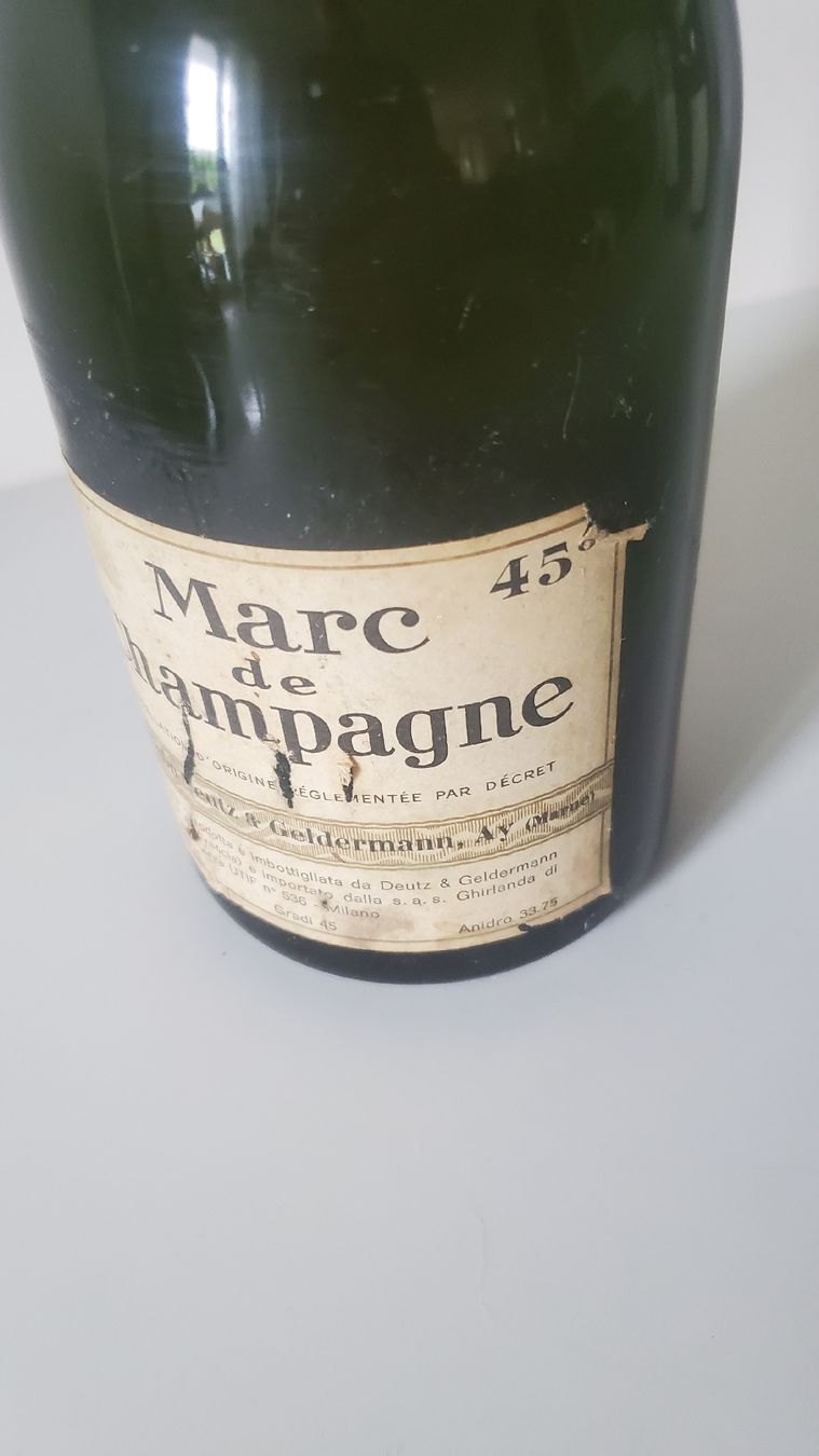 Bevande alcoliche: Marc de Champagne 45 DEUTZ & GELDermann – Usato da Opfikon venduto da Diversamente 1