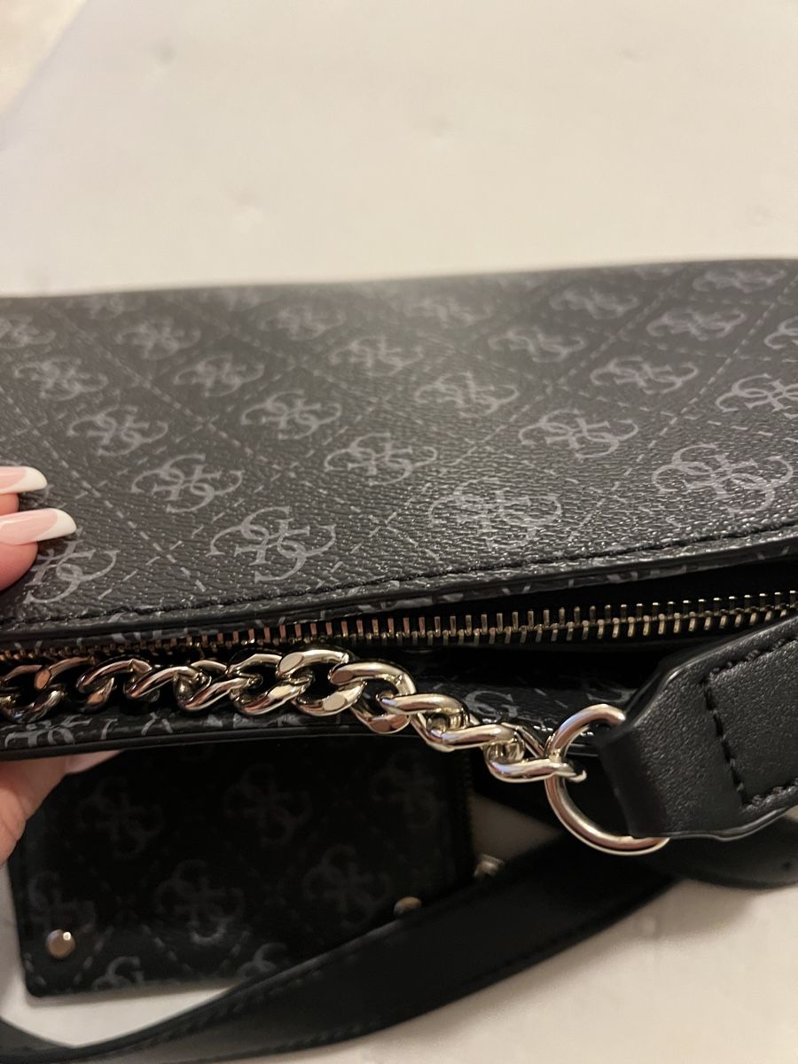 Guess Taschen für Damen: Guess Tasche – Neu (gemäss Beschreibung) aus Bassersdorf von lsc_27dj 2