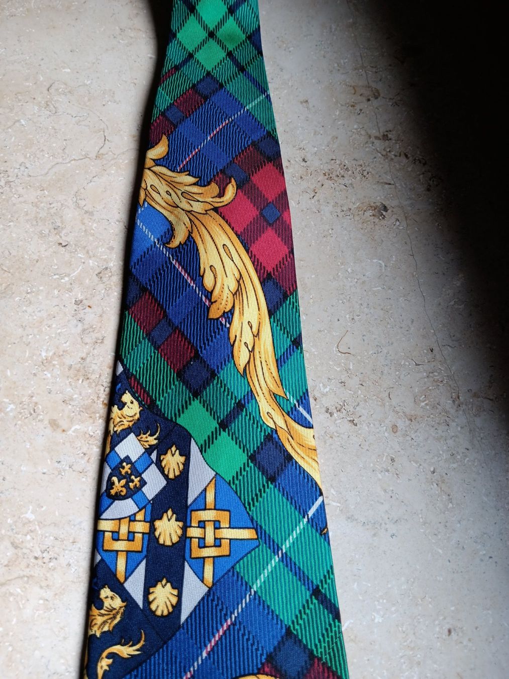 Versace Cravates: Krawatte Versace Einhorn – D'occasion à Büsingen par Flohminator 2