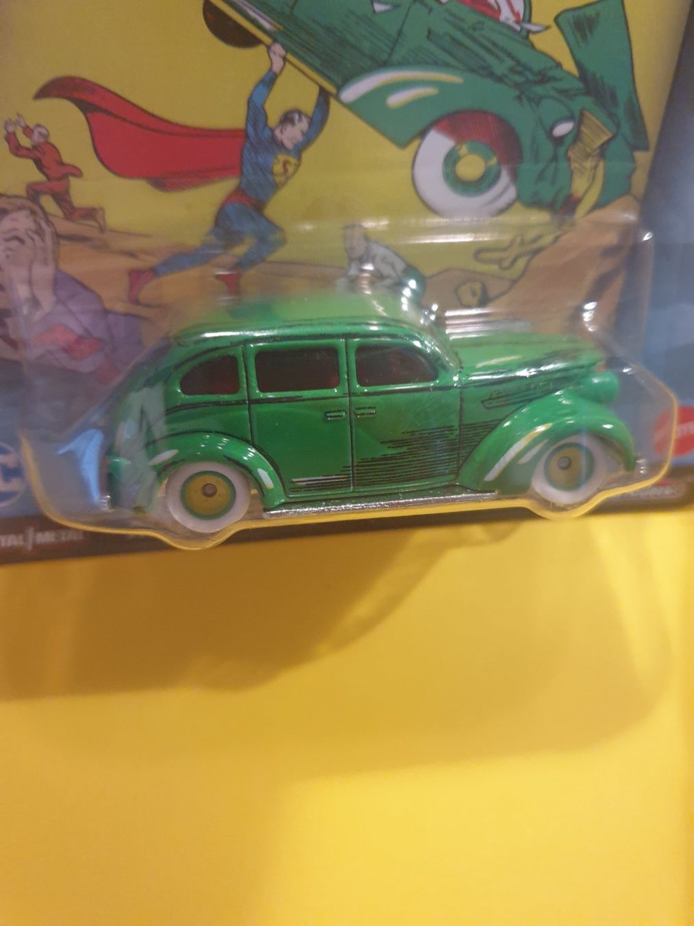 Hot Wheels Modellini d'auto: Hot Wheels ACTION COMICS #1 - ACTION SEDAN – Nuovo e nell'imballaggio originale da Oftringen venduto da Rotor 2