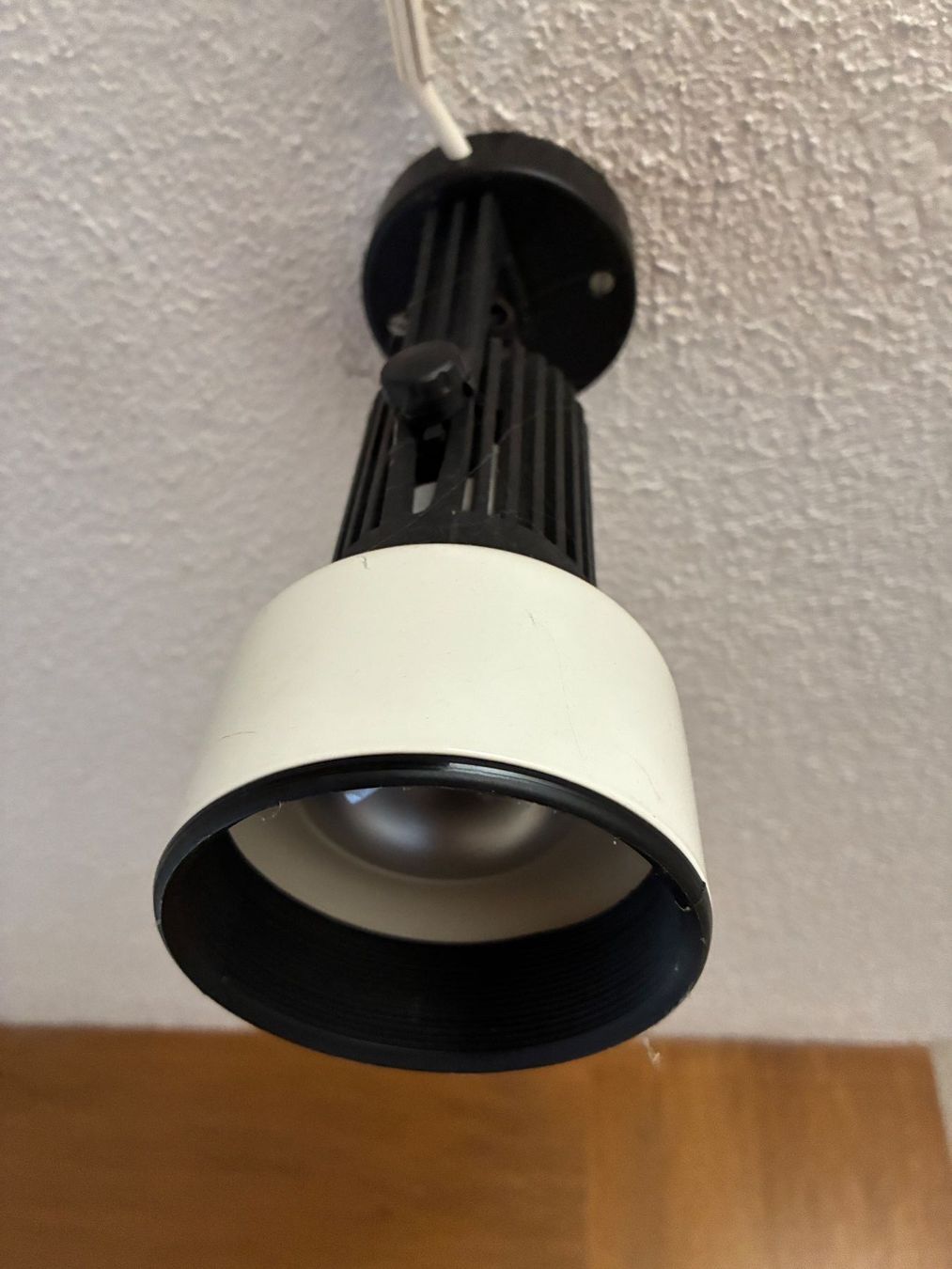 Lampade: Spot Kunststoff – Usato da Goldau venduto da padlmucki