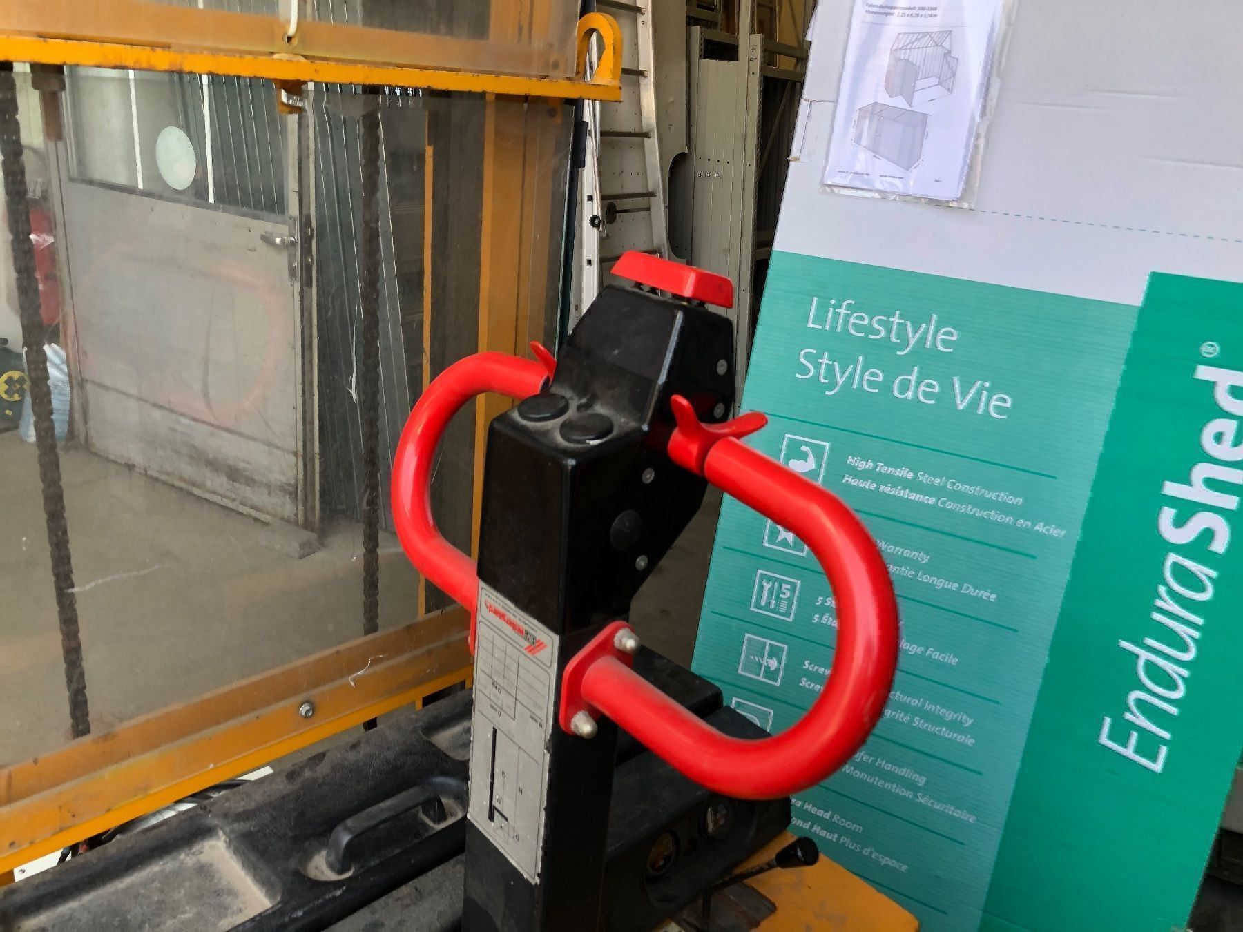 Carrelli elevatori e a forche: Hubstapler nur 566h Hubhöhe 245cm – Usato da Necker venduto da liq24 5