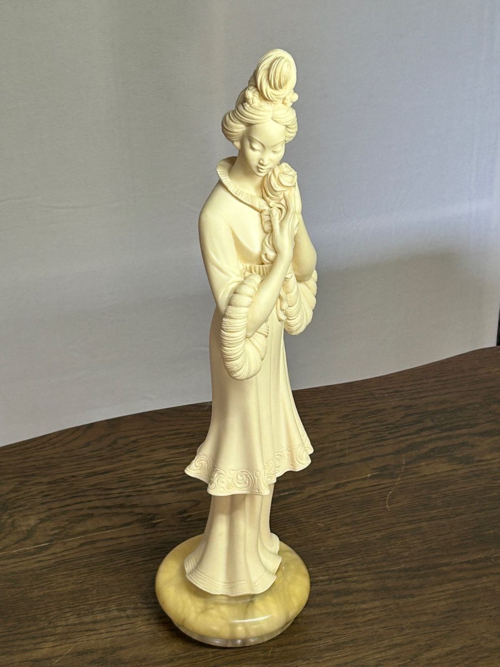 Sculture & Statue: Skulptur einer Hofdame oder Geisha – Nuovo (secondo la descrizione) da Rocourt venduto da Vijay02 9