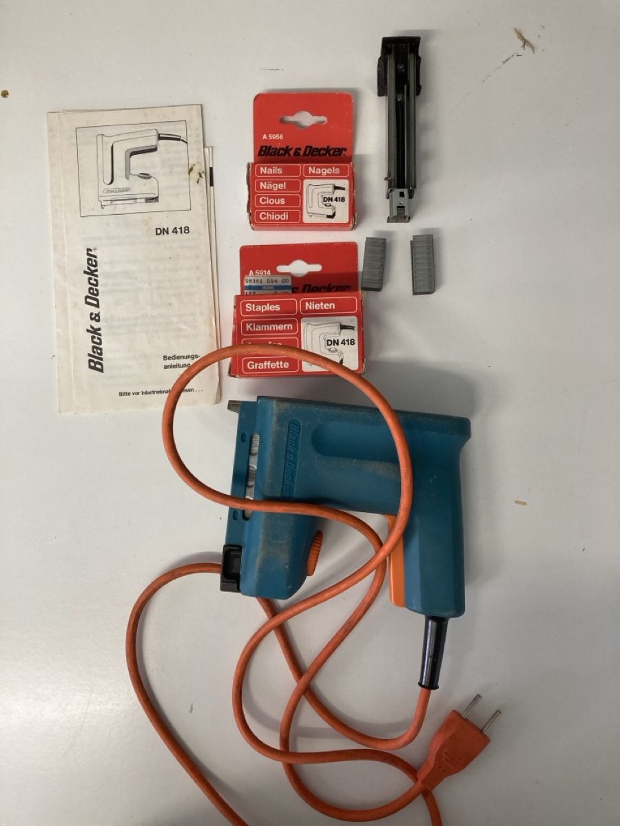 Tous les outils: Tacker  – D'occasion à Wallenwil par Clare1