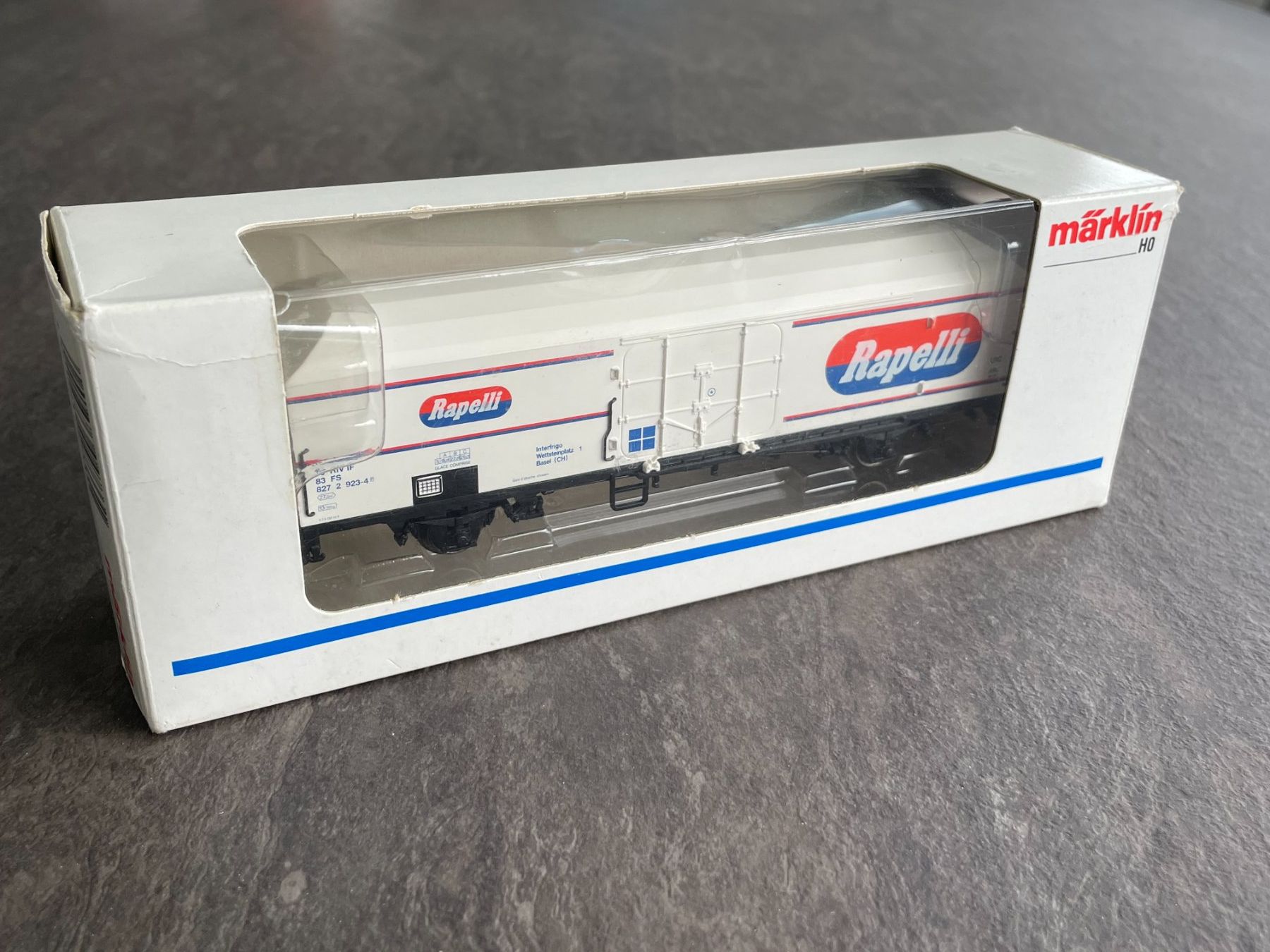Märklin Modelleisenbahnen: MÄRKLIN 4733 Gedeckter Güterwagen SBB "Rapelli" H0 – Gebraucht aus Zuzwil SG von Zibu-3 3