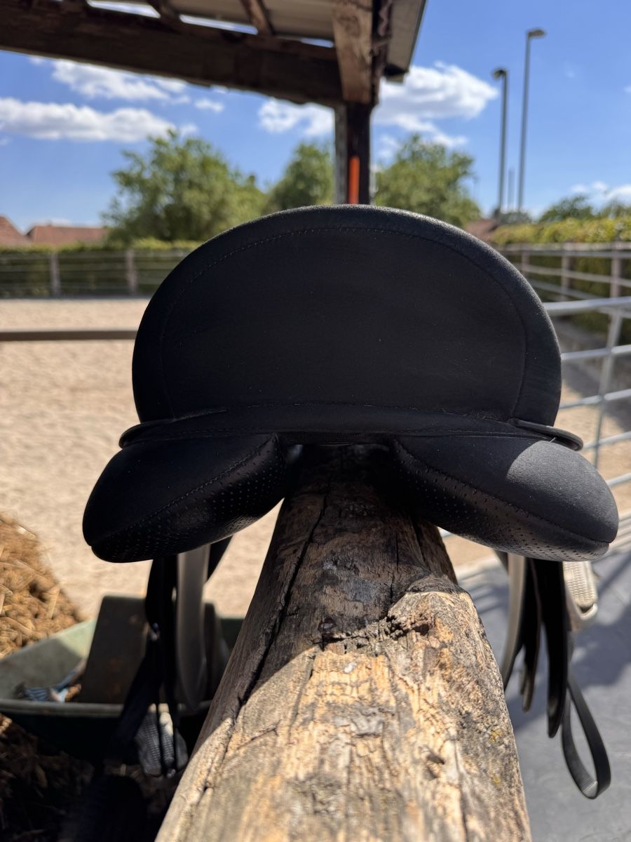 Selle & Accessori: Wintec 2000 Kunstleder Sattel – Usato da Siselen BE venduto da Mammut2577 3