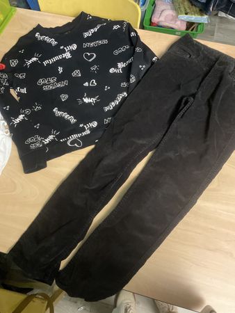 Schwarzes Hosen/Pulli-Set, Gr. 146, Top Zustand