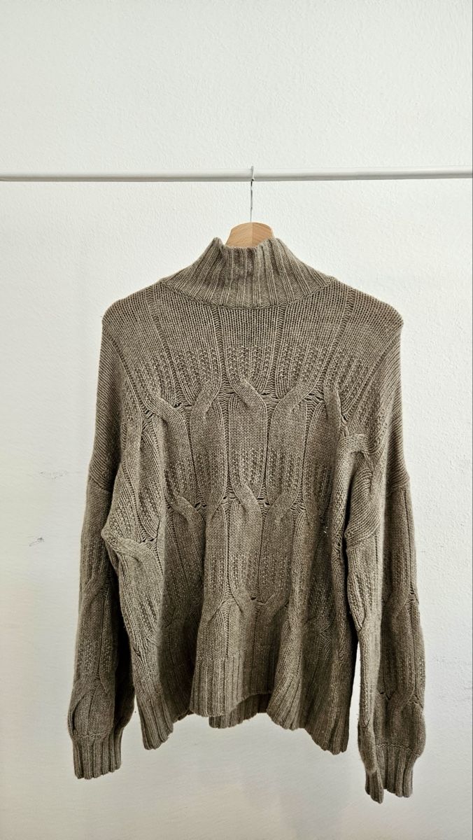 Massimo Dutti Maglioni & Felpe: Massimo Dutti Wool Blend Knit - Stylish & Warm, Size S – Nuovo (secondo la descrizione) da Langnau am Albis venduto da vitaklimova 1