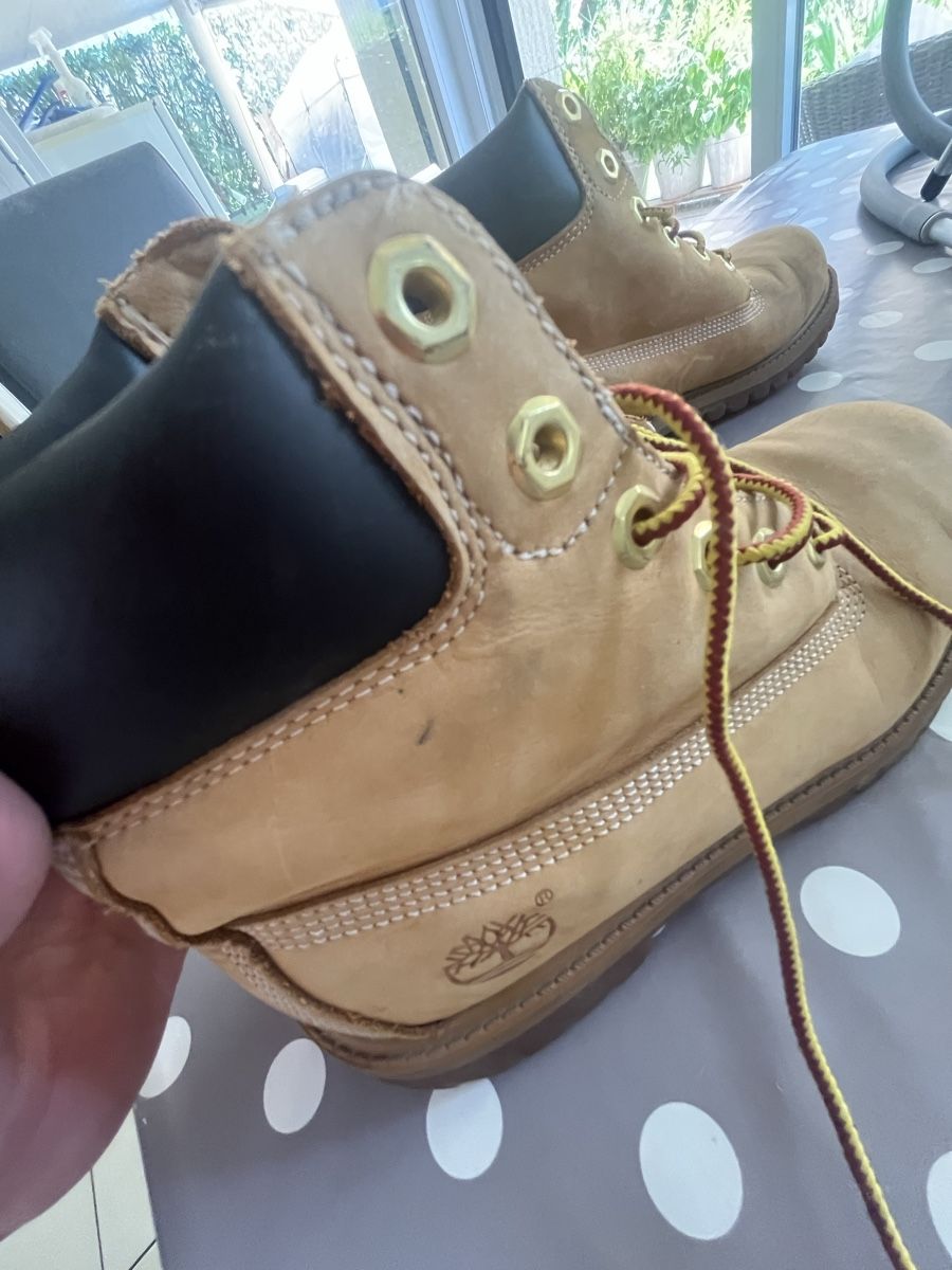 Timberland Herrenschuhe: Bottes Timberland taille eu 37 brun – Gebraucht aus Noville von Berlusconi55 6