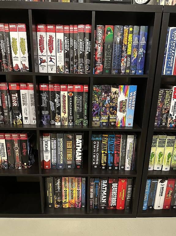 Fumetti: Über 120 Omnibus, Deluxe, Absolute Comics von DC und Marvel – Usato da Adlikon b.Regensdf venduto da Fabe23 1