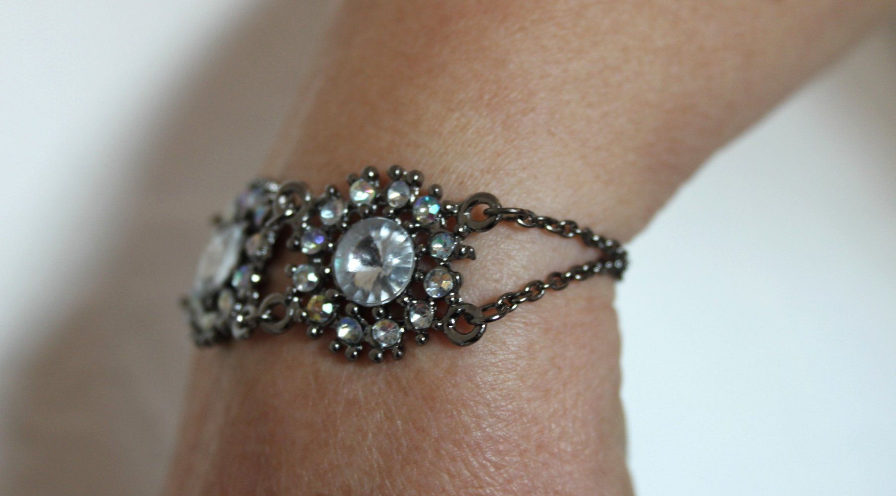 Bracciali & Braccialetti: hübsches Vintage Armband – Usato da Otelfingen venduto da Jupi07 7