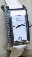 LOUIS CHEVROLET Damenuhr Swiss-Made ( Neupreis : 795 CHF )