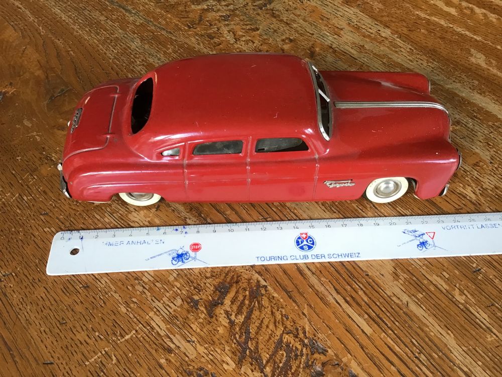 voiture ancienne en metal made in england 1/43 (1911