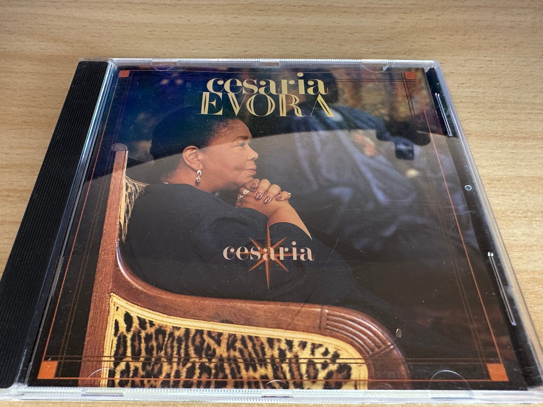 CD: Cesaria Evora – Cesaria – Usato da Rikon im Tösstal venduto da Alpenmutz