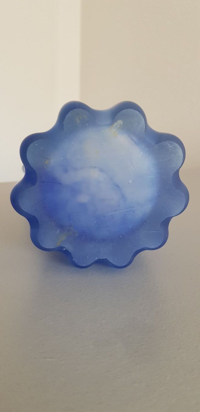 Vasen & Gefässe: Weiss/blau melierte Glasvase H 21cm – Gebraucht aus Turgi von rut_p556 2