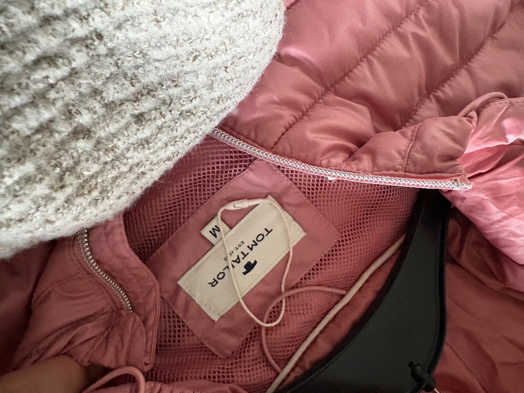 Tom Tailor Jacken: Tom Tailor rosa Jacke Größe s – Gebraucht aus Kloten von san_5mh5 1