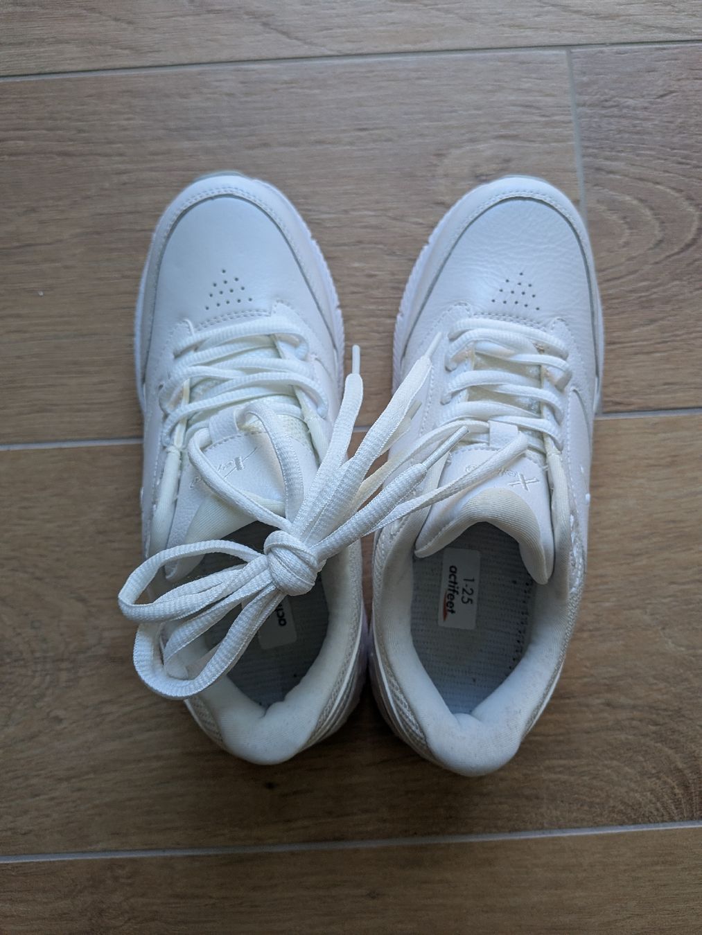 Scarpe da donna: Xelero Actifeet Turnschuh Grösse 38 – Nuovo (secondo la descrizione) da Eschenbach SG venduto da SanFranciscoCalifornia 2