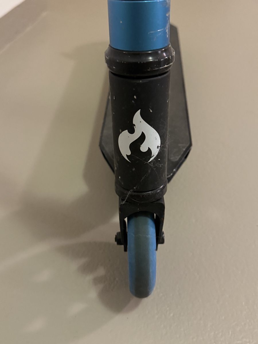 Chilli Kickboard: Chilli Base Scooter blau/schwarz – Usato da Sachseln venduto da Fab_Huw 5