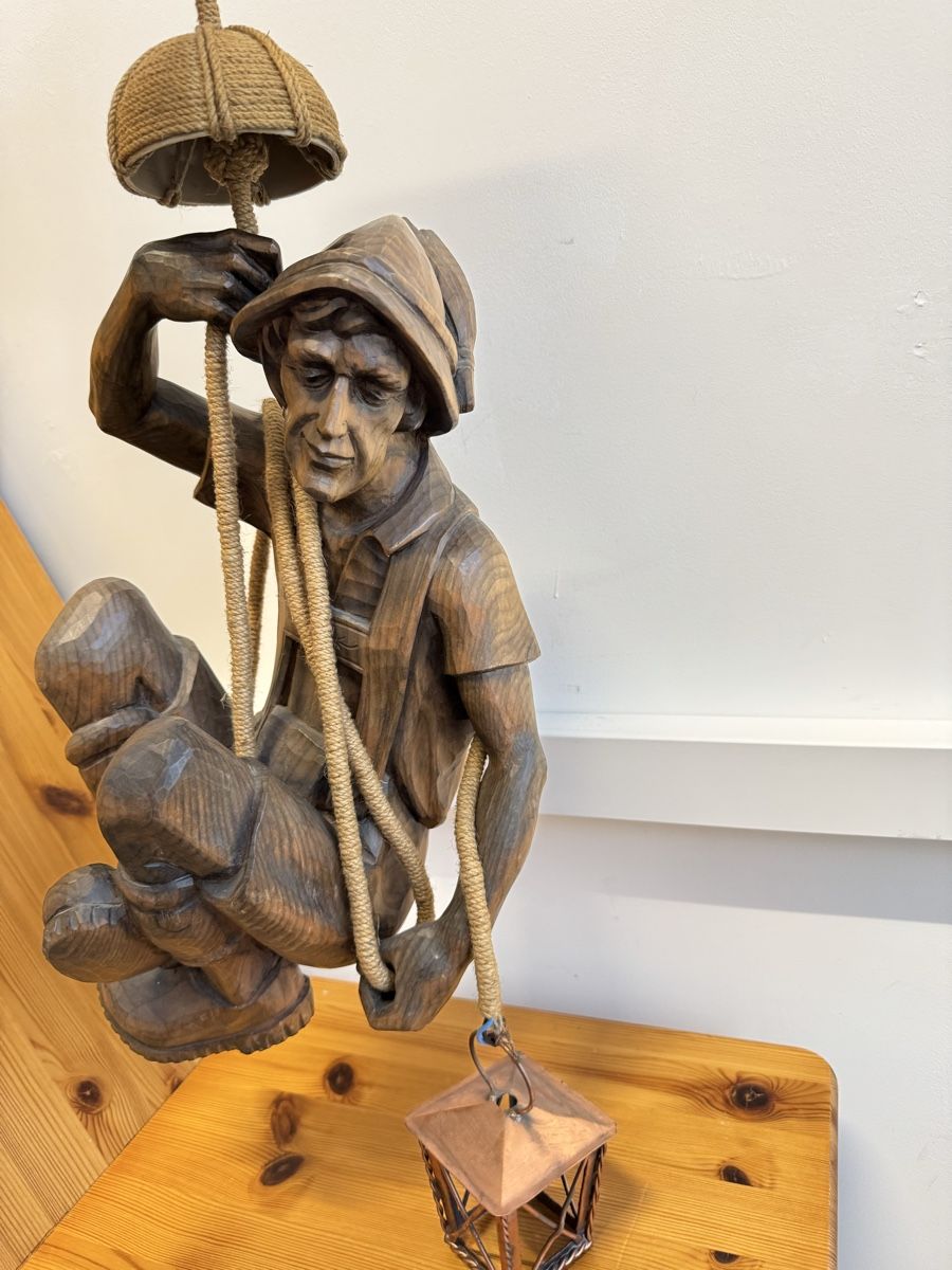 Sculture & Statue: Handgeschnitzte Bergsteiger Skulptur Pendelleuchte – Usato da Morges venduto da SevArt 8