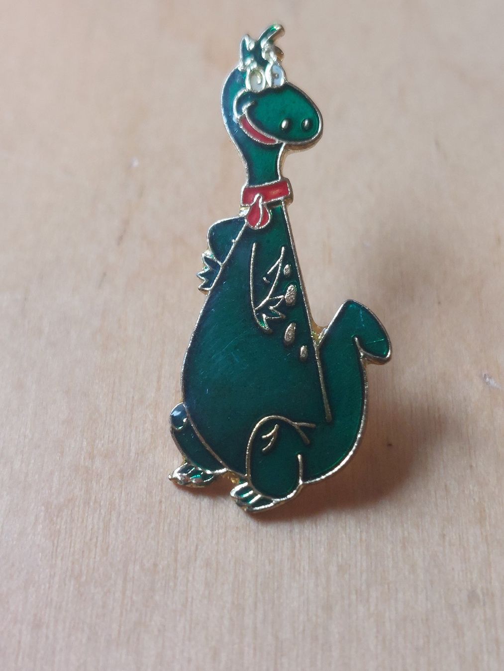 Placchette & Badge: 7 FEUERSTEIN -  PIN – Usato da Gipf - Oberfrick venduto da Esnoopy 7
