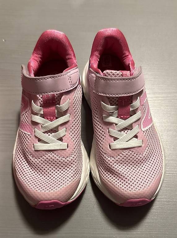 Scarpe per ragazzi: New Balance Kinderschue – Usato da Rorbas venduto da ale_6nhz