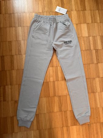 Kinder Jogginghose Gr.152 Grau top Zustand!