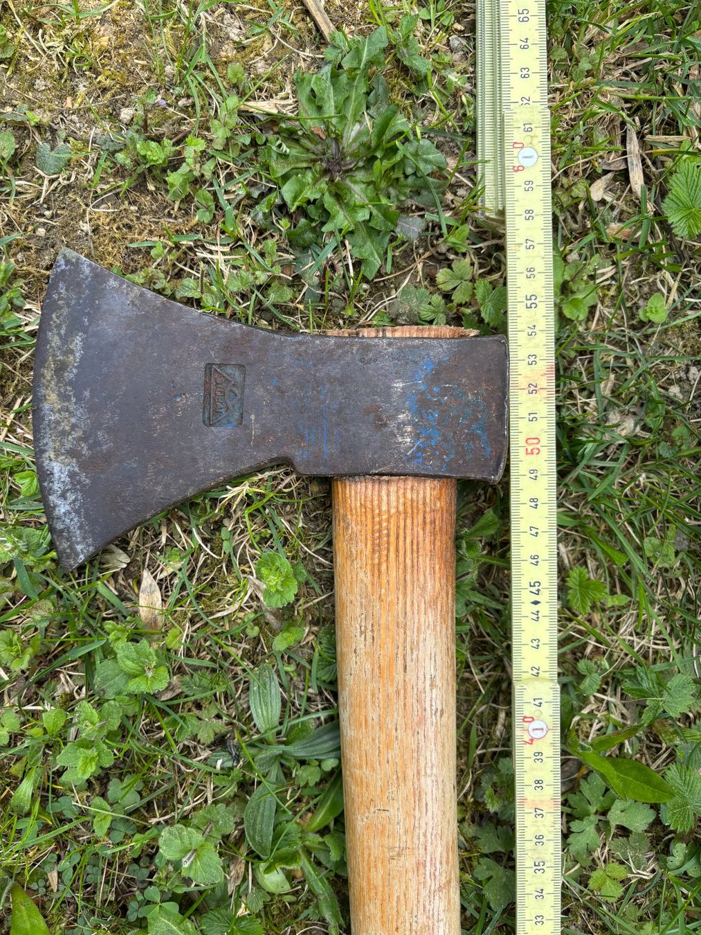 Tous les outils: Handliche, schöne Axt – D'occasion à Berneck par danilo5561 1