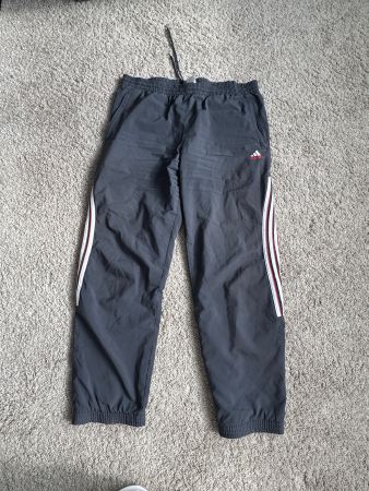 vintage ADIDAS TRAININGSHOSE SCHWARZ D7